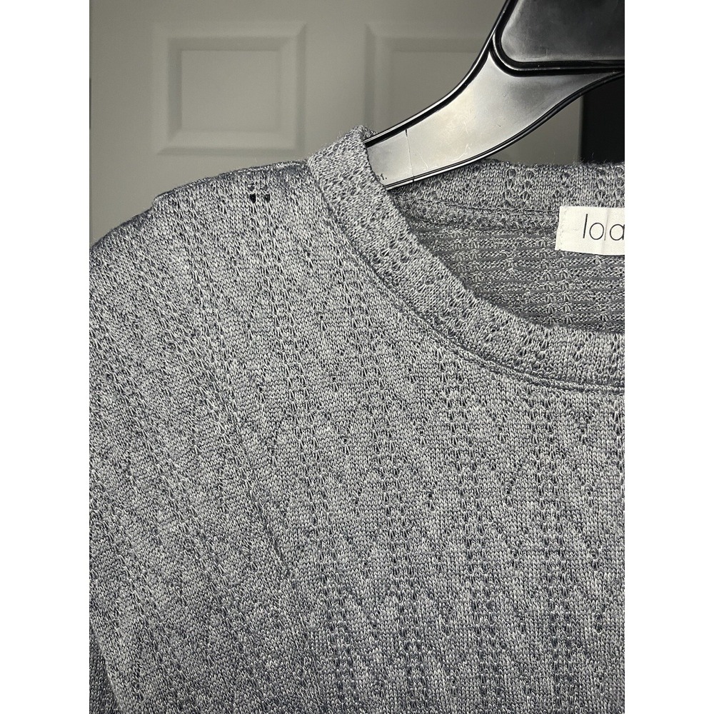 Lola & grace Textured knit Structure Shoulder Top small hole shown nwt - Picture 3 of 3